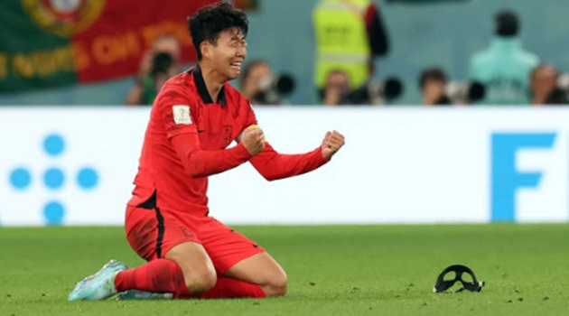 5 điểm nhấn Hàn Quốc 2-1 Bồ Đào Nha: Nỗi nhớ Bruno Fernandes; Người hùng 12 con giáp