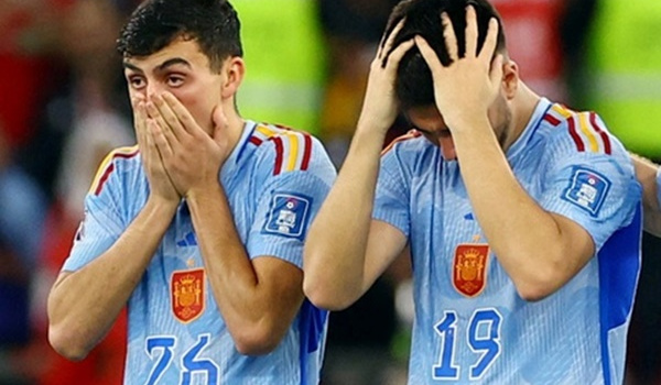 Marca: 'Tây Ban Nha tập 26.000 quả phạt đền mà vẫn thua'