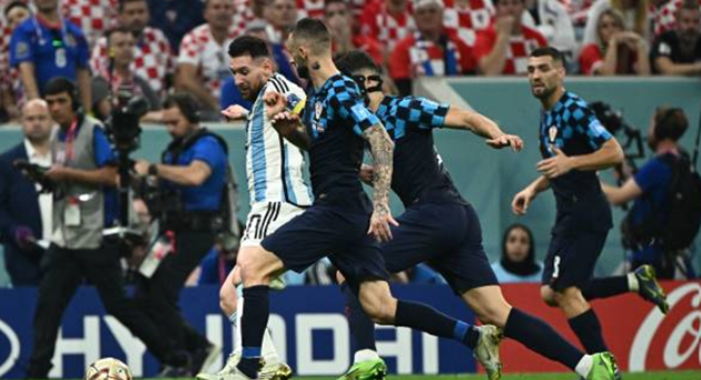 5 điểm nhấn Argentina 3-0 Croatia: Ma thuật của Messi; Cơ hội chuộc lỗi