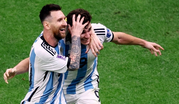Bước ngoặt giúp Argentina vùi dập Croatia