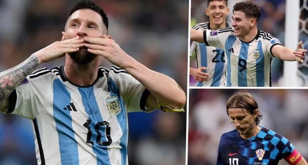 Người thắng kẻ thua trận Argentina 3-0 Croatia: Messi là siêu nhân, Ronaldo ngậm ngùi