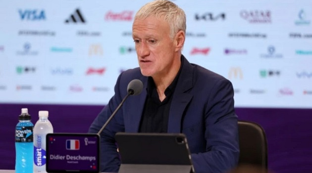 Vào Chung kết, Deschamps nói thẳng khả năng trở lại của Benzema