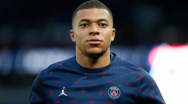 Thông số khiến Messi kém xa Mbappe