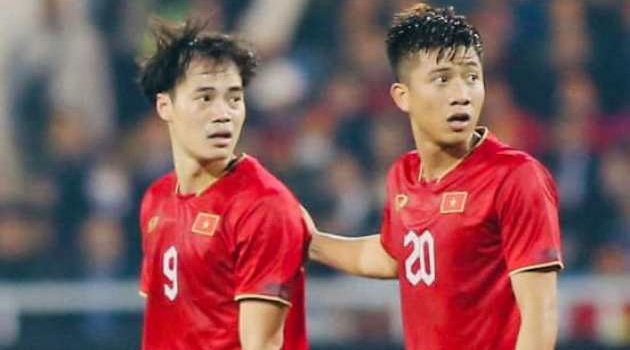 Phan Văn Đức nhắn nhủ đến Văn Toàn sau chiếc thẻ đỏ