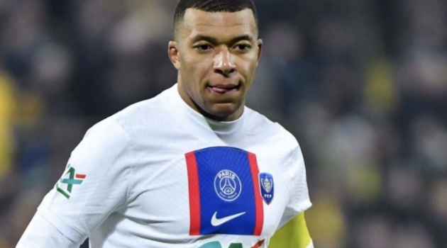 Mbappe đi vào lịch sử PSG sau khi ghi 5 bàn