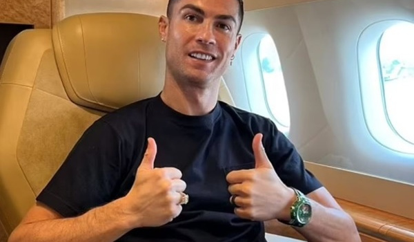 Chiếc đồng hồ độc nhất vô nhị của Ronaldo