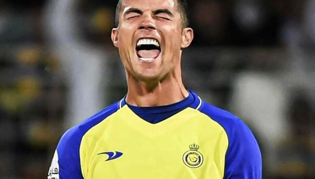 Ronado cùng đồng đội lội ngược dòng trong trận cầu có 16 phút bù giờ