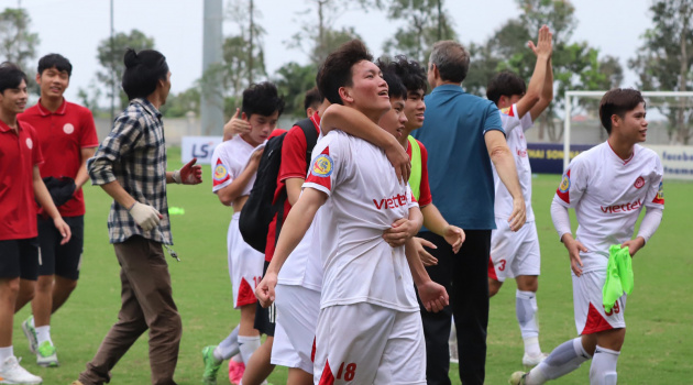 Viettel và Hà Tĩnh vào chung kết giải U17 Quốc gia 2023