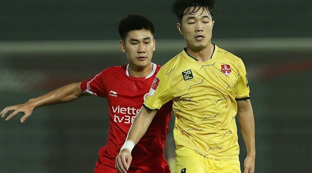 Xuân Trường lần đầu đá chính từ khi đến CLB Hải Phòng