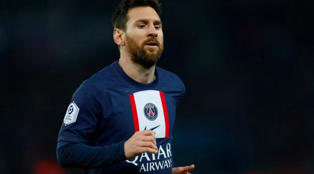 Messi đi ăn với đồng đội cũ ở Barcelona