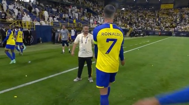 Ronaldo lại thể hiện hình ảnh xấu xí