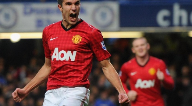 Thiếu chứng cứ, Van Persie thoát án tù