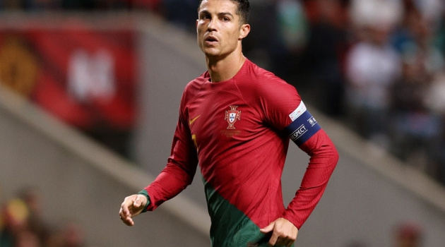 HLV tuyển Bồ Đào Nha: Không cần dạy chuyên môn cho Ronaldo