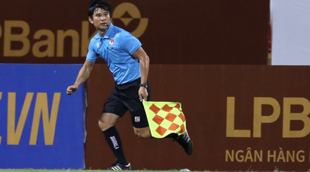 Trưởng ban trọng tài: Trợ lý trọng tài trận SLNA thua CAHN đã sai