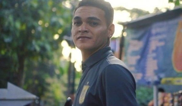 Tranh cãi cầu thủ 12 tuổi đá giải VĐQG Timor Leste