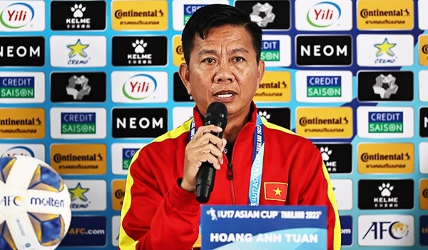 HLV Hoàng Anh Tuấn: U17 Việt Nam còn cơ hội đi tiếp