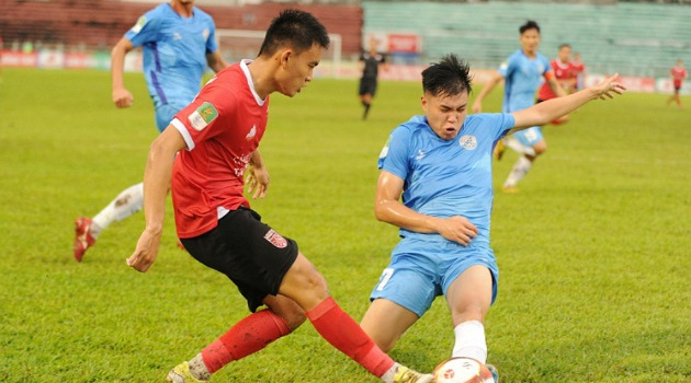 Phung phí cơ hội, Long An mất điểm trước PVF-CAND