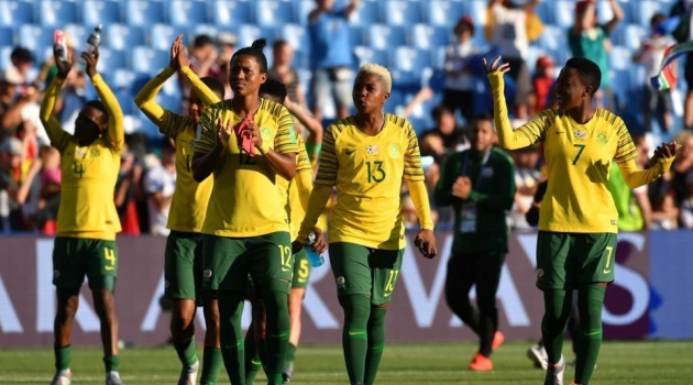 Đội tuyển dự World Cup nữ 2023 đình công