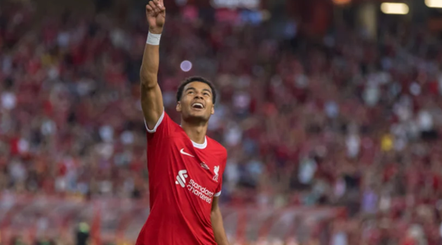 Chuyên gia ngả mũ với Cody Gakpo