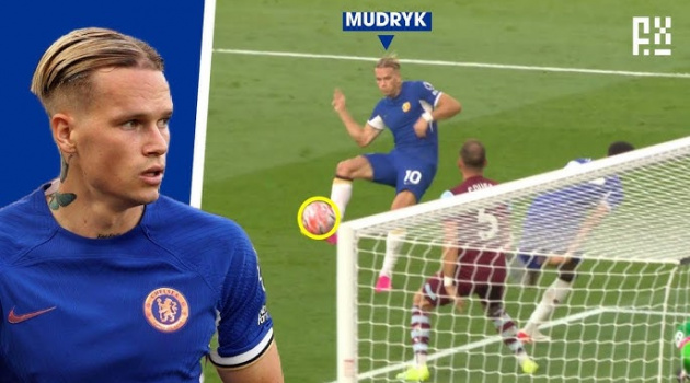 Bộ ba '100 củ' của Chelsea lạ lắm
