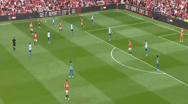 Pha xử lý hay hiếm hoi của Rashford