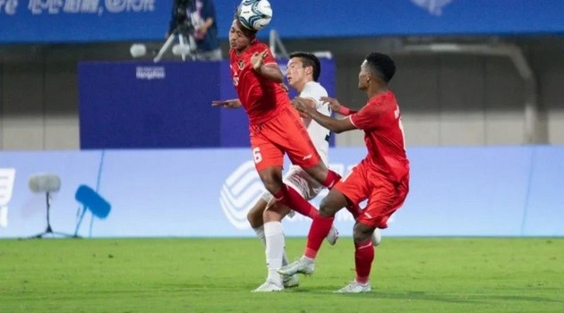 Bại trận, Olympic Indonesia định đoạt số phận; Cầu thủ Việt kiều bùng nổ