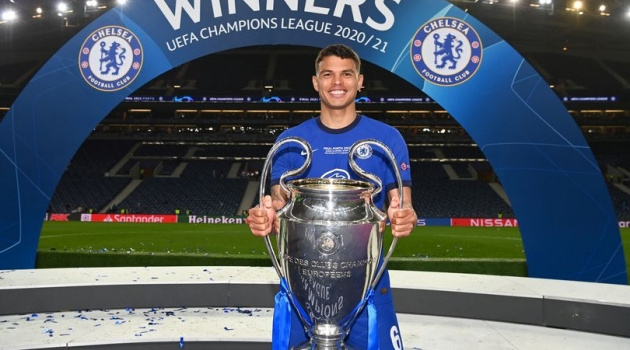 Thiago Silva chỉ ra sai lầm của PSG tại Champions League