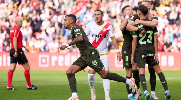 Girona lại thắng, chiếm đỉnh bảng La Liga, bỏ xa Real 5 điểm