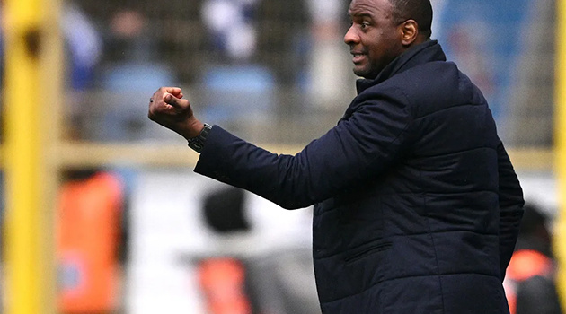 HLV Vieira hài lòng với tinh thần của đội bóng sau trận hòa Marseille