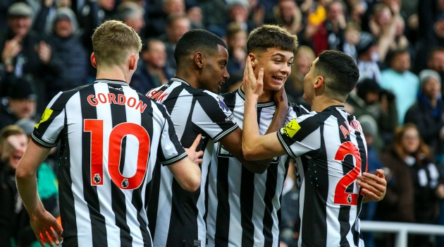 Lewis Miley - thần đồng của Newcastle