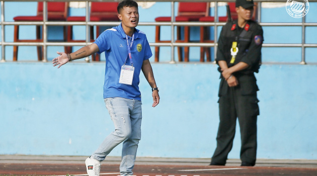 Cựu QBV Việt Nam đón tin vui đầu tiên