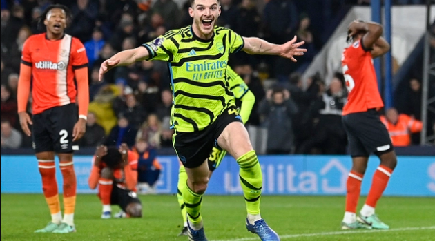 Liên tục kích hoạt Fergie Time, Arsenal ngày càng bản lĩnh