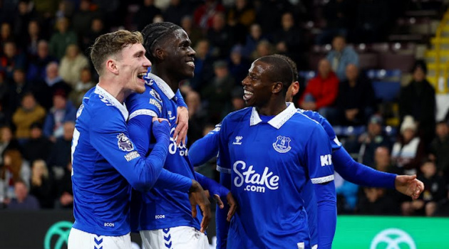Chấp 10 điểm, Everton vẫn thăng tiến cực mạnh trên BXH Premier League