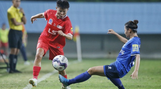 Hà Nội I bại trận, TP HCM I đánh chiếm ngôi đầu