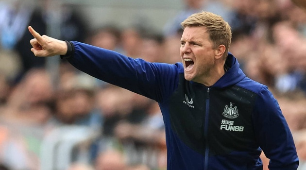 Sự sa sút của Newcastle khiến Howe rơi vào thế khó