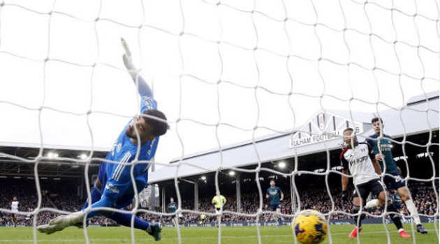 Quá bạc nhược, Arsenal rơi xuống vị trí thứ 4