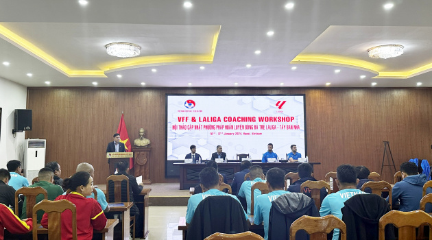 La Liga cử chuyên gia hỗ trợ bóng đá Việt Nam