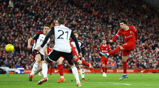 Liverpool thắng ngược trong 3 phút