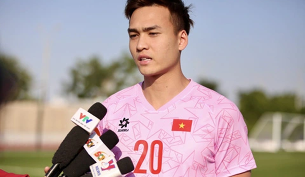 Việt Anh khen tân binh chất lượng của ĐT Việt Nam