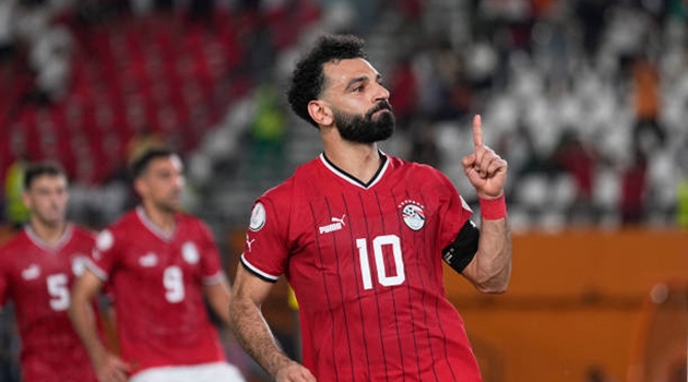 Ghi bàn phút cuối, Mohamed Salah giúp Ai Cập thoát thua