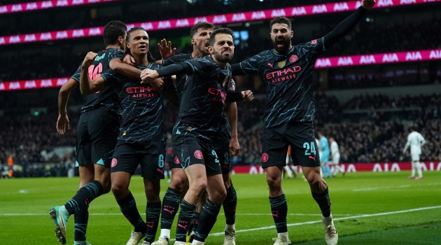 Nathan Ake lên tiếng, Man City hạ gục Tottenham 