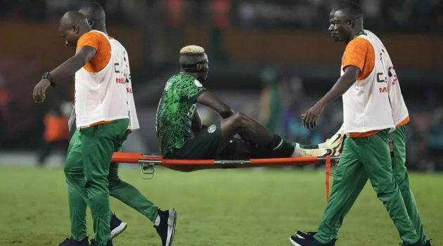 Nigeria “méo mặt” vì Osimhen