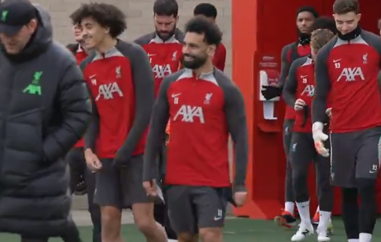 Liverpool đón cú hích Salah