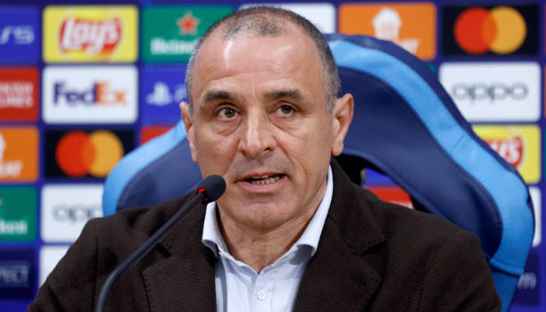 Tân HLV của Napoli gửi lời cảnh báo Barca