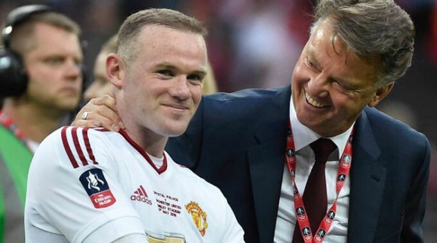 Rooney chỉ ra HLV “giỏi chiến thuật” hơn Ferguson
