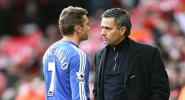 CĐV Chelsea đòi đưa Mourinho trở lại
