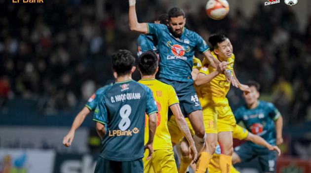 Trình độ cầu thủ HAGL không cao, khó chơi ở V-League