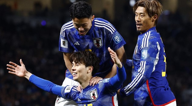 Hạ Triều Tiên, Nhật Bản độc chiếm ngôi đầu bảng