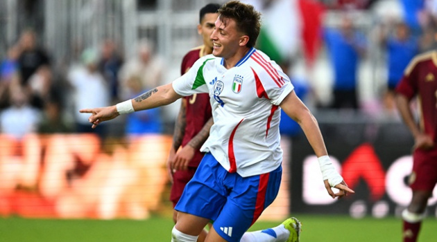 4 bàn/5 trận, Italia tìm ra tia sáng cho vấn đề hóc búa