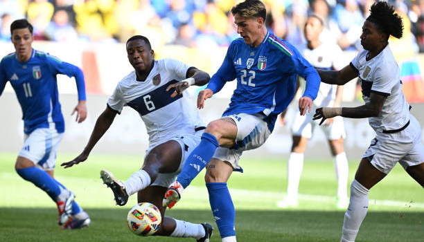 Caicedo tỏa sáng trên ĐTQG